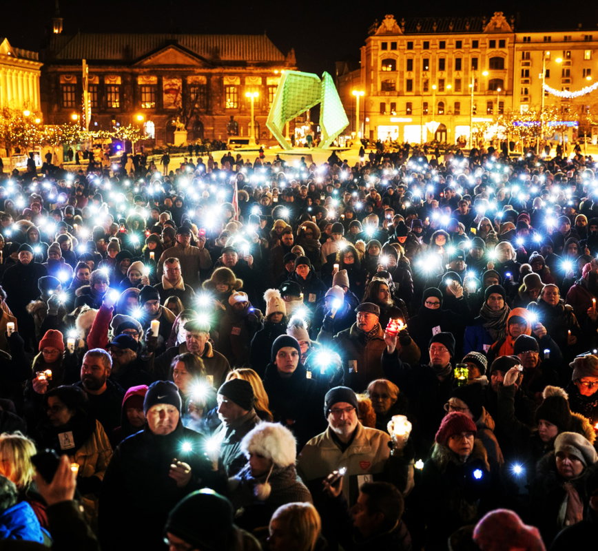 Miasta w hołdzie prezydentowi Pawłowi Adamowiczowi: Poznań
