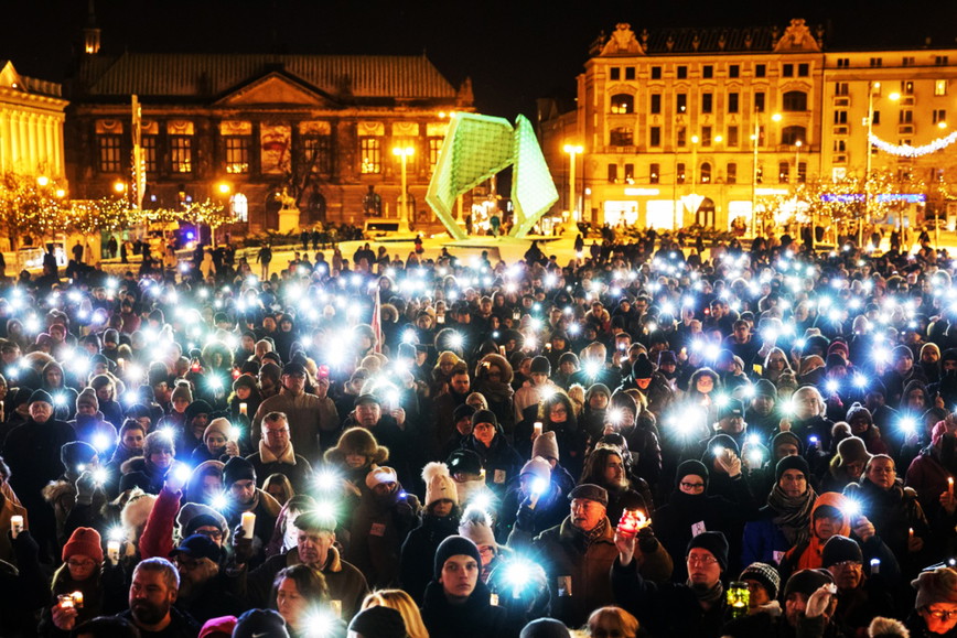 Miasta w hołdzie prezydentowi Pawłowi Adamowiczowi: Poznań