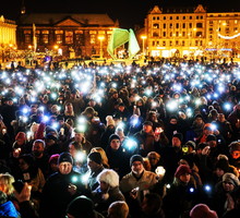 Miasta w hołdzie prezydentowi Pawłowi Adamowiczowi: Poznań