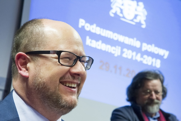 Podsumowanie po?owy kadencji 2014 2018 prezydenta Paw?a Adamowicza