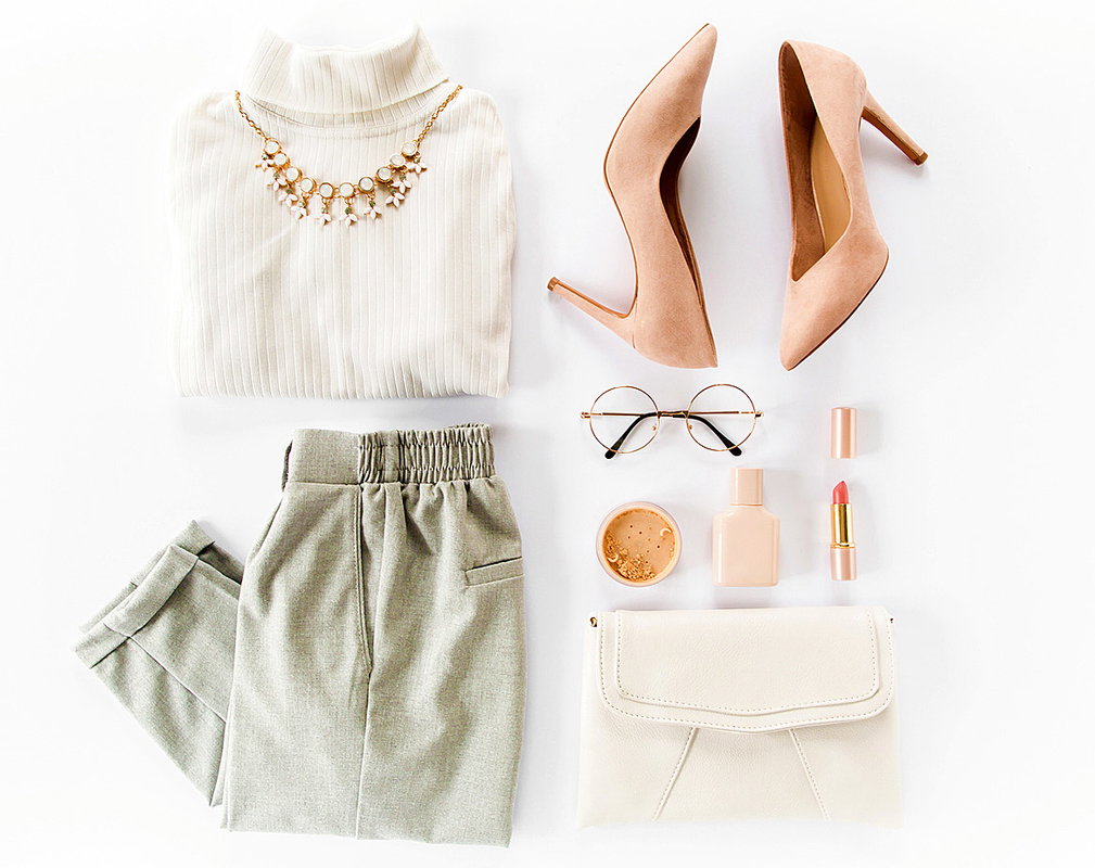 capsule wardrobe, ubrania, szafa, komplety