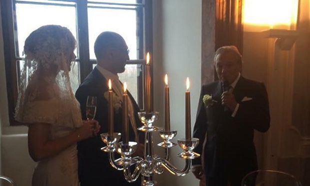 karel-gott-na-slubie-haliny-mlynkovej-114590-GALLERYBIG-641381b