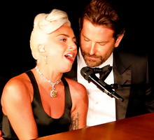 Lady GaGa i Bradley Cooper wykonali fenomenalnie Shallow w trakcie Oscarów