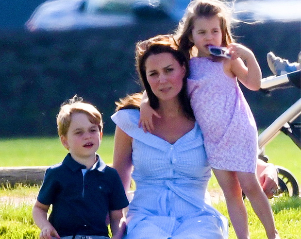 Dzieci księżnej Kate: książę George i księżniczka Charlotte