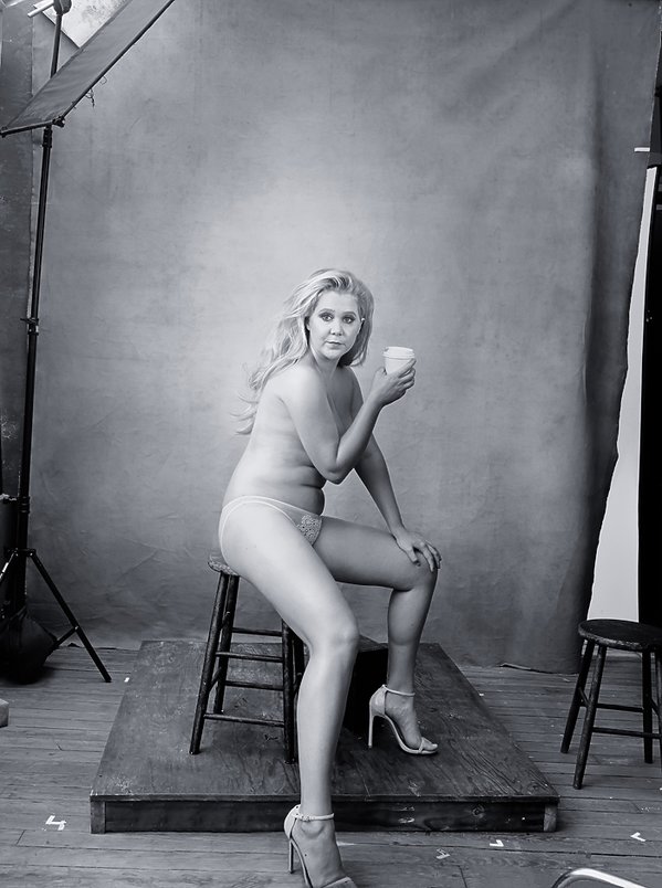 amy-schumer-w-obiektywie-annie-leibovitz-324856-GALLERY600-4ebbae9