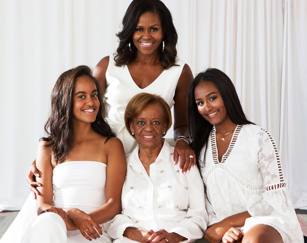 Michelle Obama z córkami i mamą