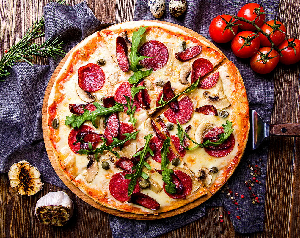 włoskie jedzenie, kuchnia włoska, pizza