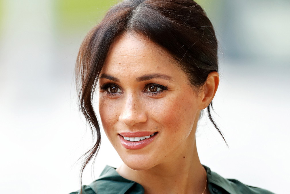 księżna Meghan łysieje, Meghan fryzura, Meghan upięcie
