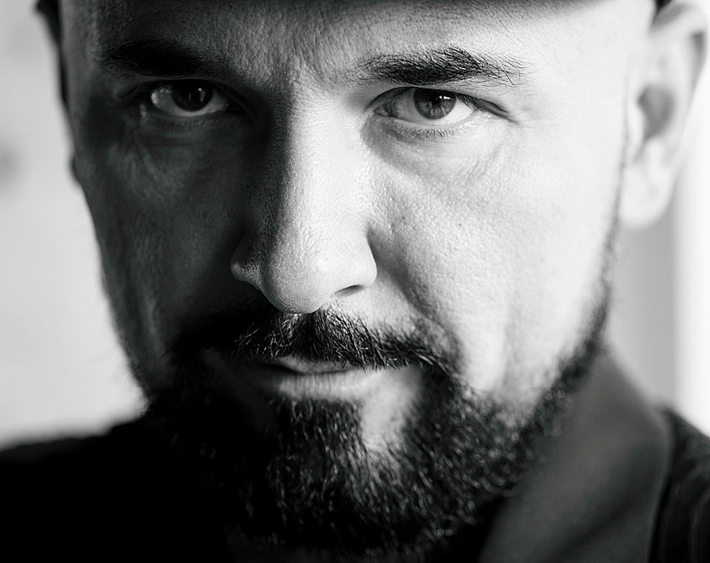 Patryk Vega