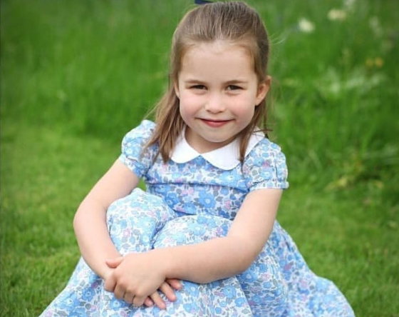 Księżniczka Charlotte  - oficjalne zdjęcie