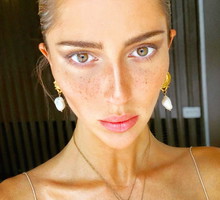 chanel2