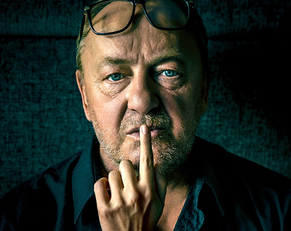 Janusz Leon Wiśniewski, Viva! 19/2019