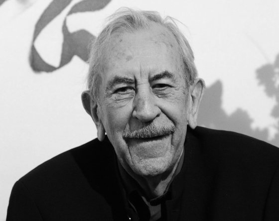 JAN KOBUSZEWSKI