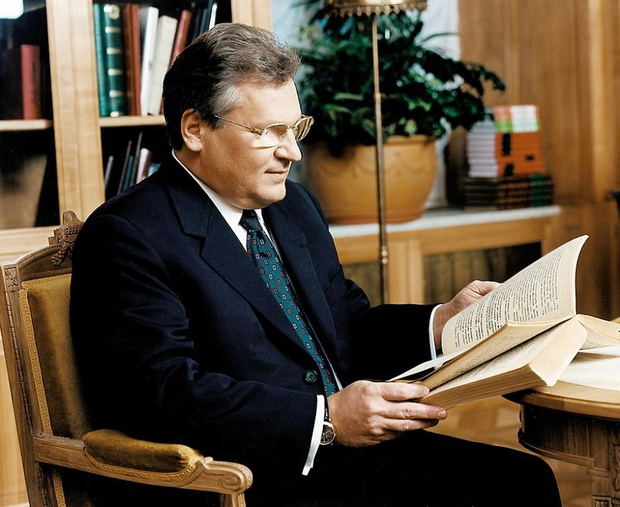 aleksander-kwasniewski-viva-listopad-2004-321164-GALLERYBIG-cf35fee