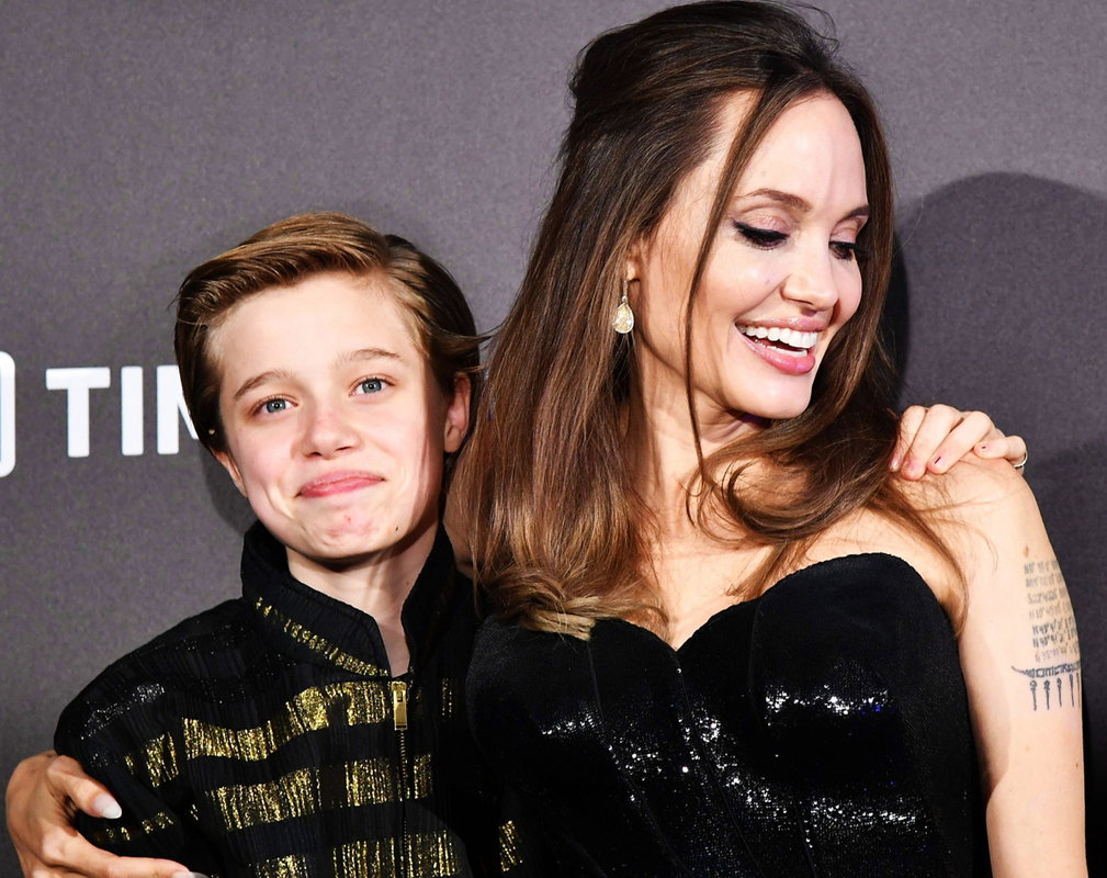 Shiloh, Angelina Jolie