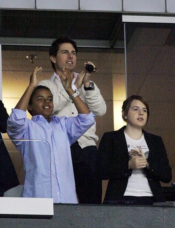 tom-cruise-isabella-cruise-connor-cruise-274593-GALLERY600-5f438b4