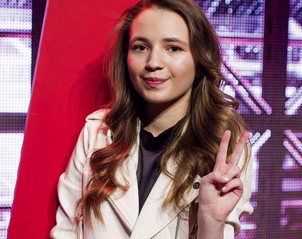 Ania Dąbrowska, AniKa