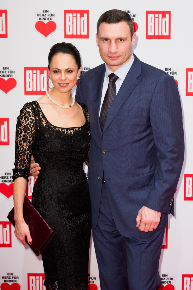Ein Herz Fuer Kinder Gala 2014 - Red Carpet Arrivals