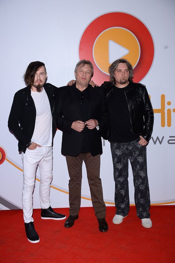 bracia-i-krzysztof-cugowski-na-polsat-superhit-festiwal-2016-356764-GALLERY600-2d5d2b8