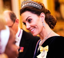 Księżna Kate w tiarze