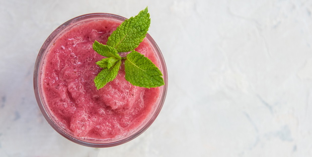 Strawberry smoothie with mint