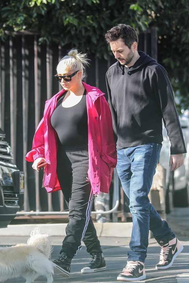 Christina Aguilera w kurtce Balenciaga