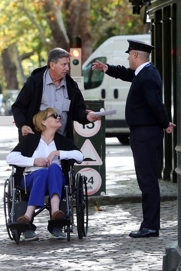 Samantha Markle zostawia list siostrze w Pa?acu Kensington