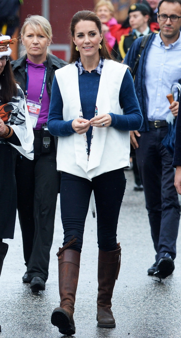 2016 Royal Tour To Canada Of The Duke And Duchess Of Cambridge - Bella Bella And Victoria, British Columbia