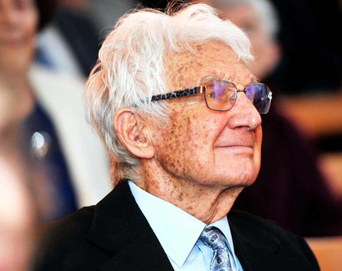 Witold Sadowy jest gejem