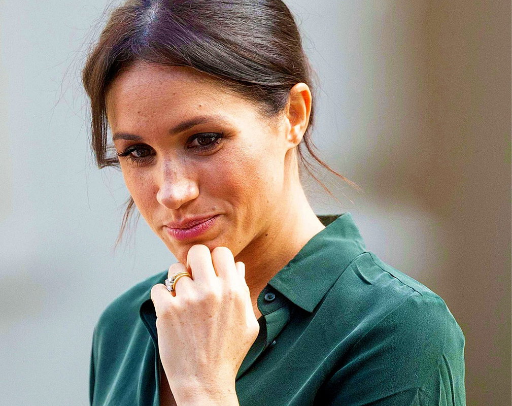 Meghan w ciąży. Meghan w zielonej sukience