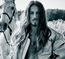 Michał Szpak, VIVA! czerwiec 2017, 13/2017