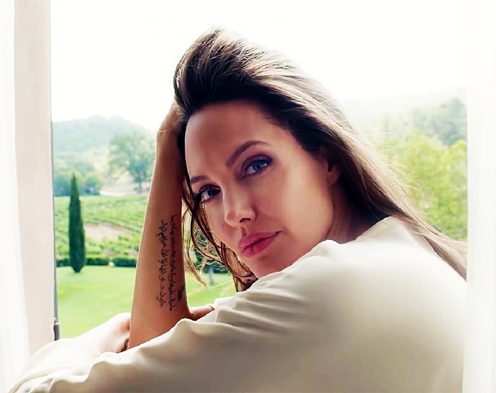 Angelina Jolie