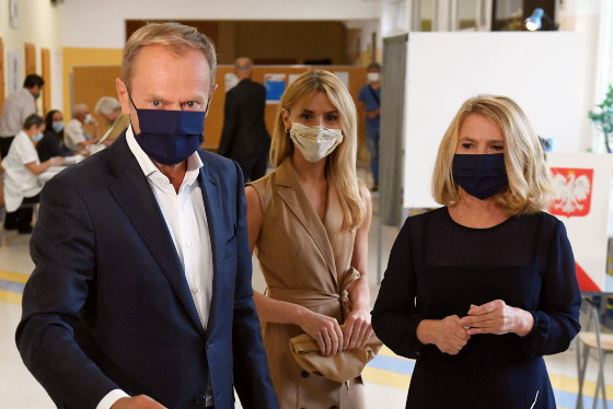 Wybory prezydenckie 2020: Kasia Tusk, Donald Tusk, Małgorzata Tusk