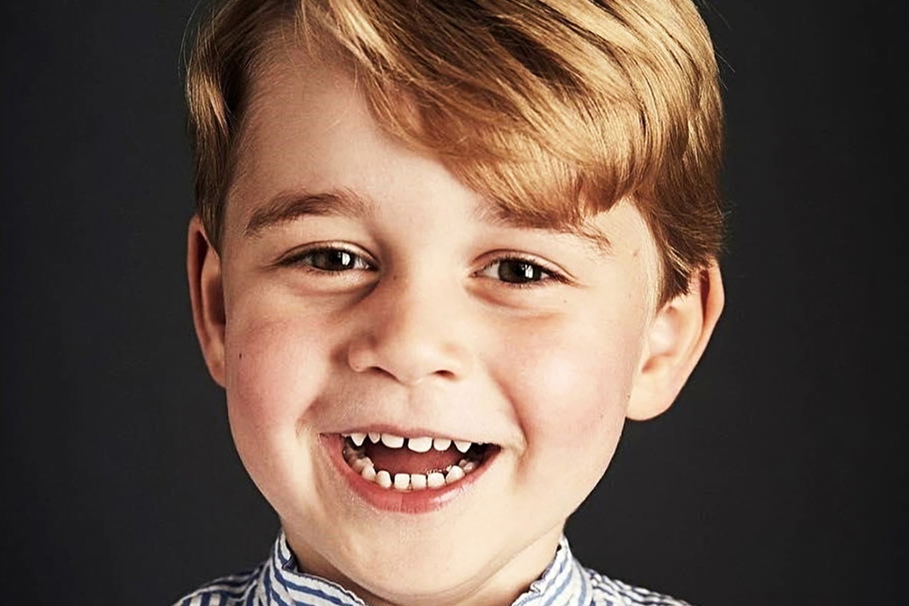 Książę George, urodziny księcia George'a, oficjalny portret księcia George'a