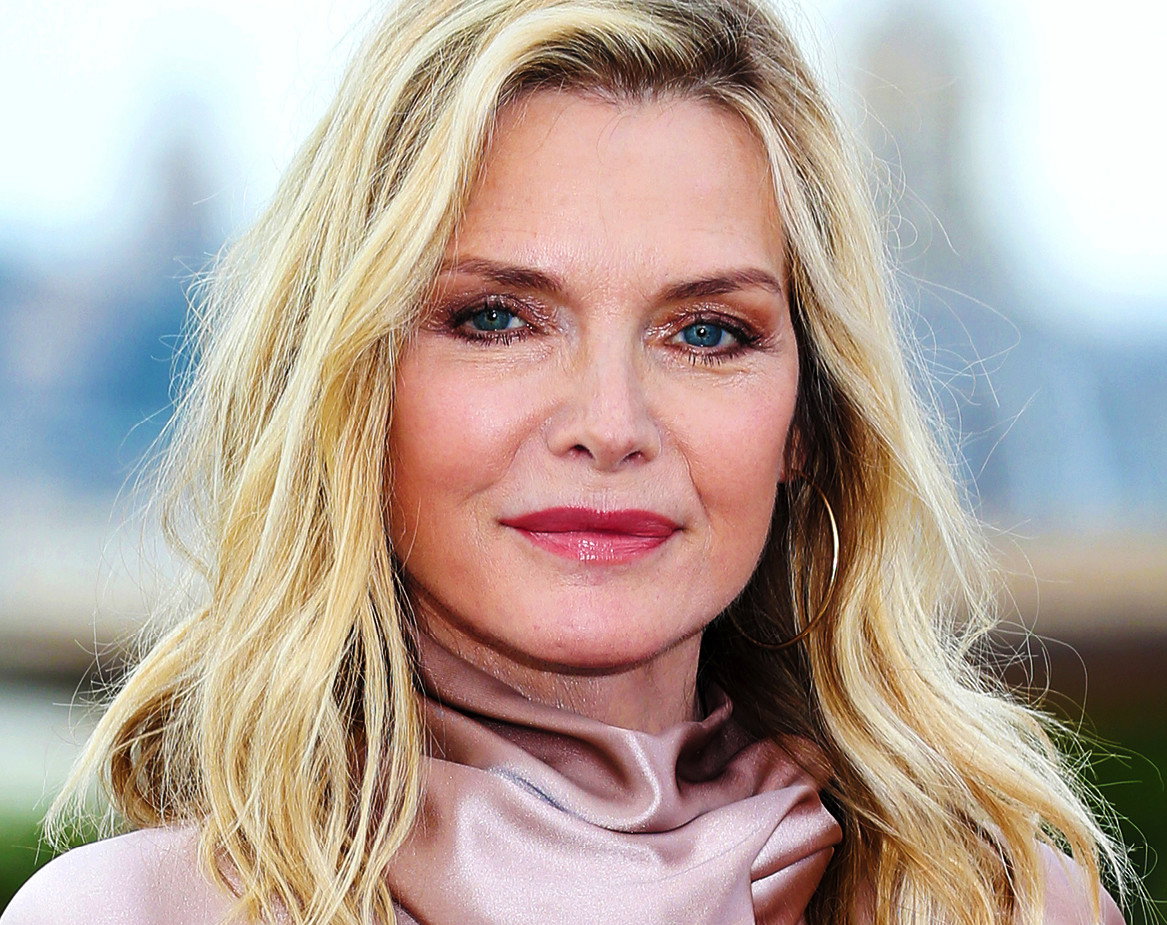 michelle-pfeiffer-dom-styl