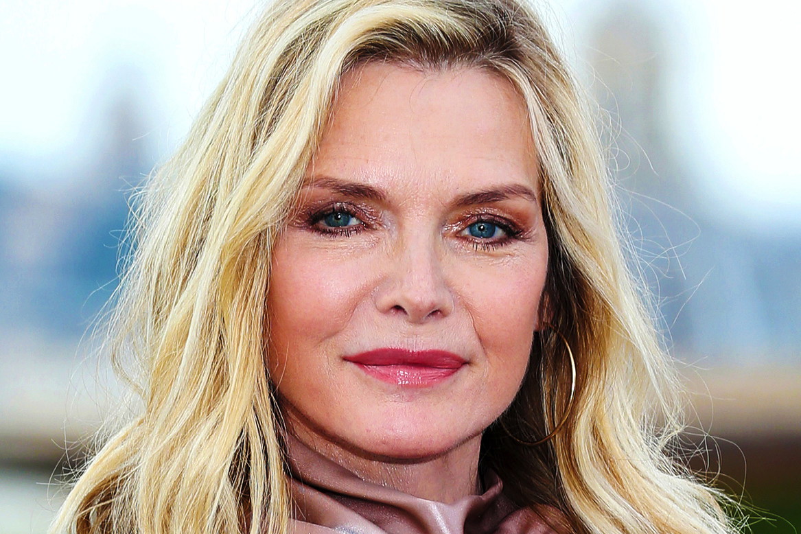 michelle-pfeiffer-dom-styl