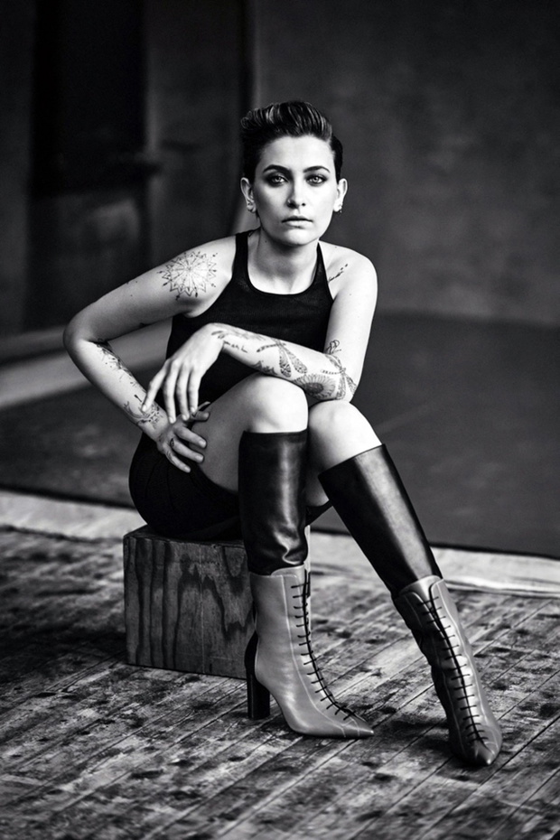 Paris Jackson pose pour la nouvelle campagne de la marque italienne de chaussures AGL