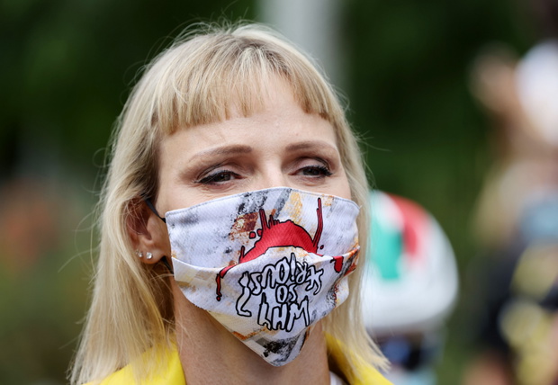 Rodzina ksi???ca Monako ogl?da Tour de France