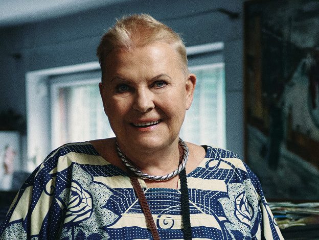Elżbieta Dzikowska, VIVA! październik 2020, 19/2020