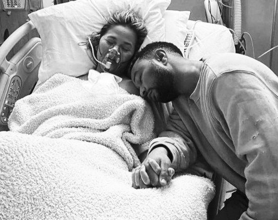 Chrissy Teigen i John Legend