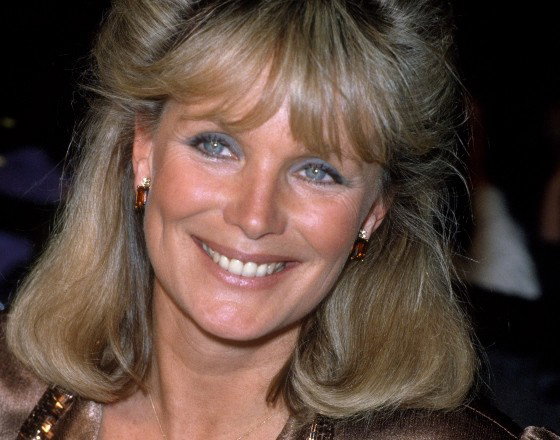 GettyImages-540244481 Linda Evans (2)
