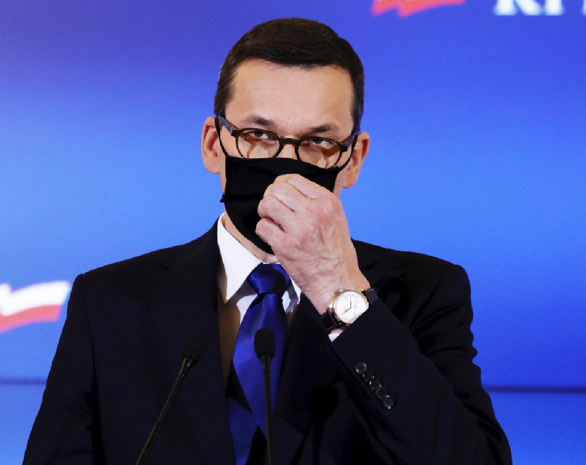 Mateusz Morawiecki, 12