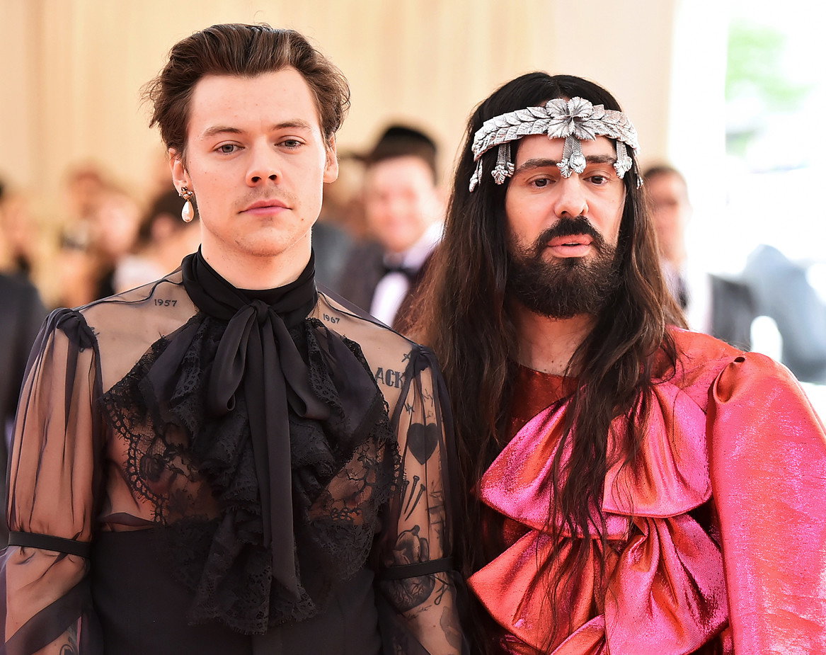 gucci-zamiast-pokazu-kolekcji-wyprodukowal-serial-wystapia-w-nim-harry-styles-i-billie-eilish