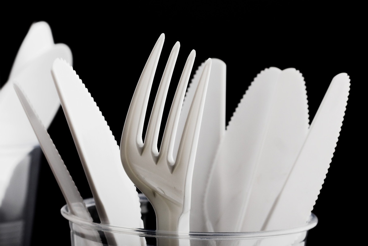 częściowy zakaz plastiku w UE