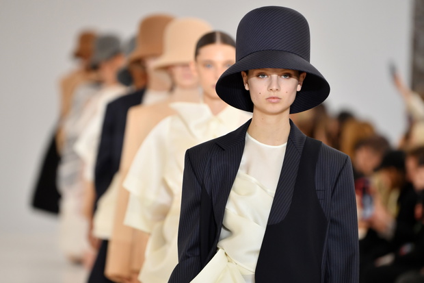 Nina Ricci : Runway - Paris Fashion Week Womenswear Fall/Winter 2019/2020