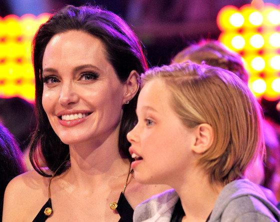 Angelina Jolie, Shiloh Jolie-Pitt, John Jolie-Pitt
