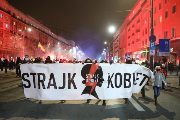 Publikacja wyroku TK w sprawie aborcji - protesty Strajku Kobiet