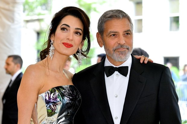 Heavenly Bodies: Fashion &amp; The Catholic Imagination Costume Institute Gala