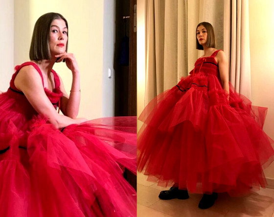 Rosamund Pike, stylizacja, Złote Globy 2021