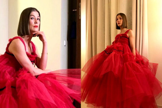Rosamund Pike, stylizacja, Złote Globy 2021